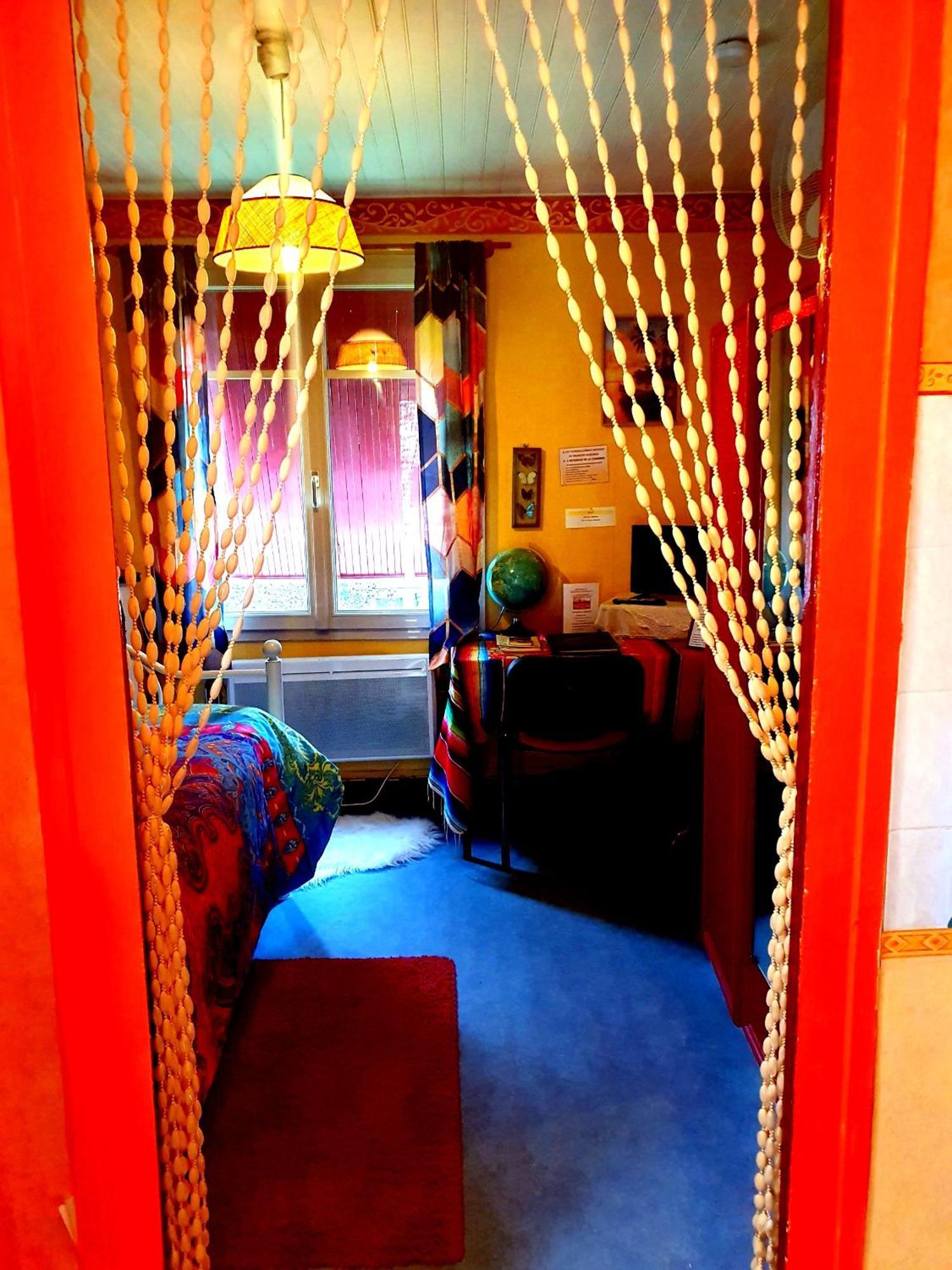 Bed And Breakfast Les Roses Multicolores Du 47 福梅尔 外观 照片